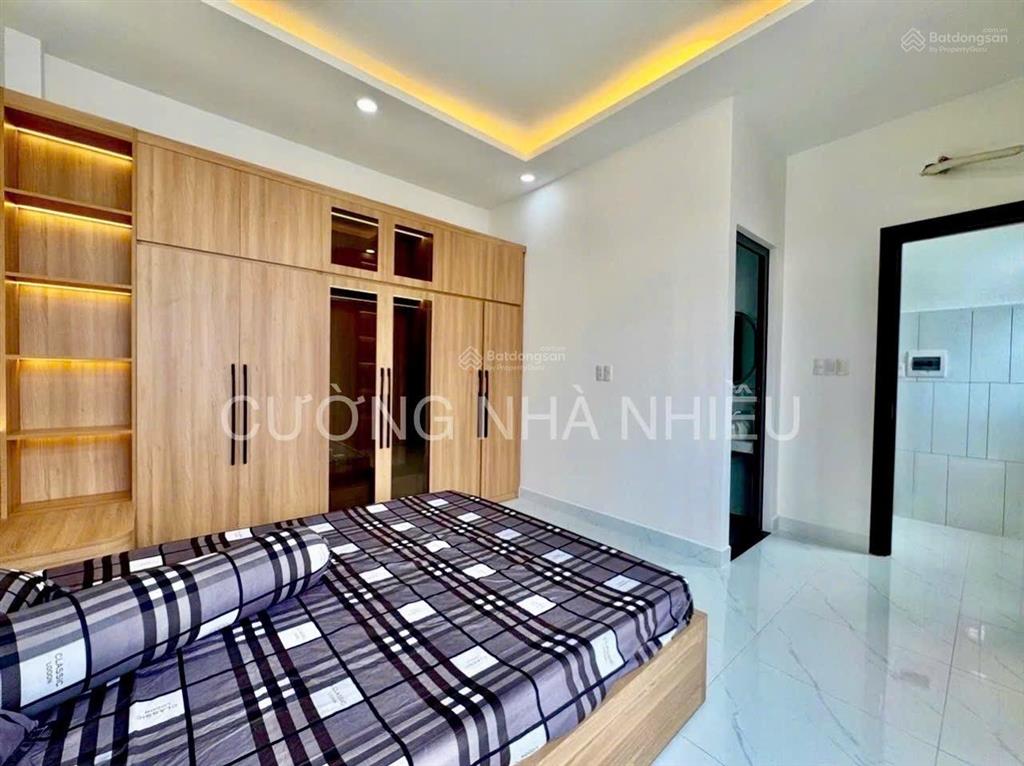 Nhà mới nguyên căn 3 tầng ngay trung tâm tân hưng nhà mới vào ở ngay đầy đủ nội thất rất thoáng