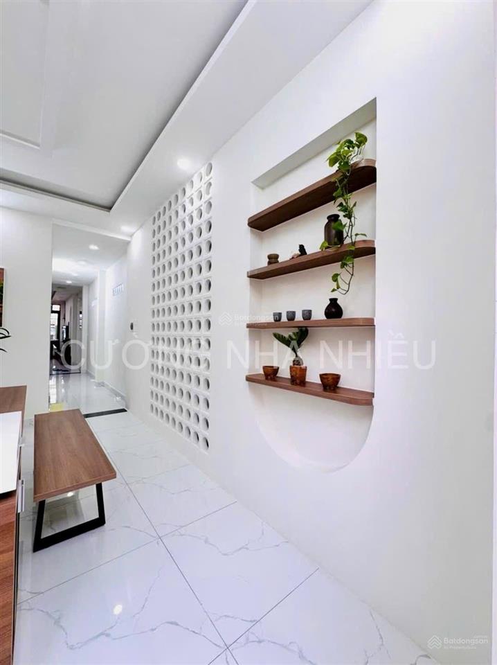 Nhà mới đẹp 2 tầng cạnh phú mỹ hưng hẻm 1 sẹc thiết kế tinh tế 4pn vào ở ngay 104m2 ngang 4,6m