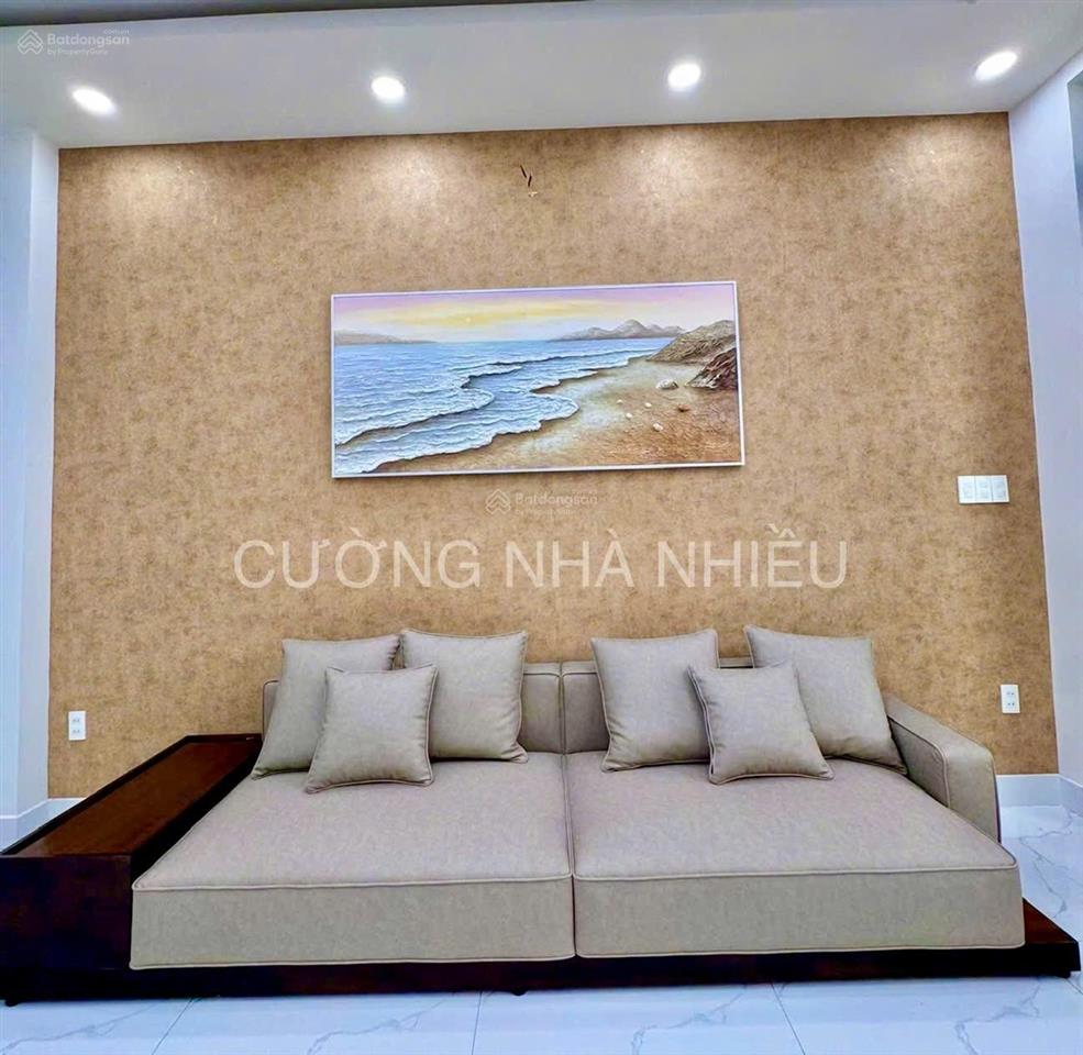 Nhà mới đẹp 2 tầng cạnh phú mỹ hưng hẻm 1 sẹc thiết kế tinh tế 4pn vào ở ngay 104m2 ngang 4,6m