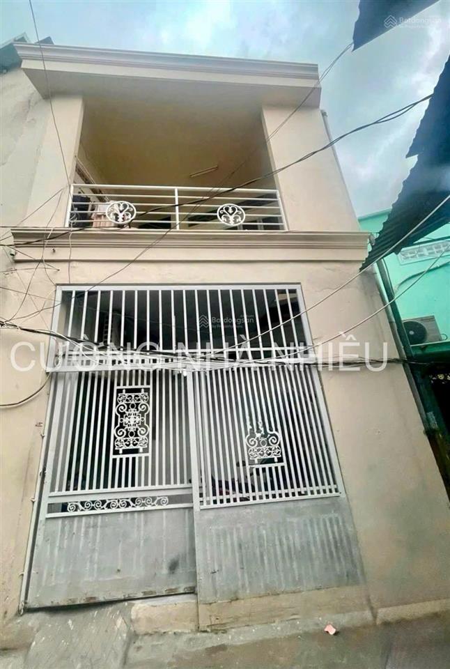 Nhà 2 tầng gần vincom nam long ngang 6,7m vuông thu nhập 8tr/th cách hxh 30m hẻm trước nhà 4,5m