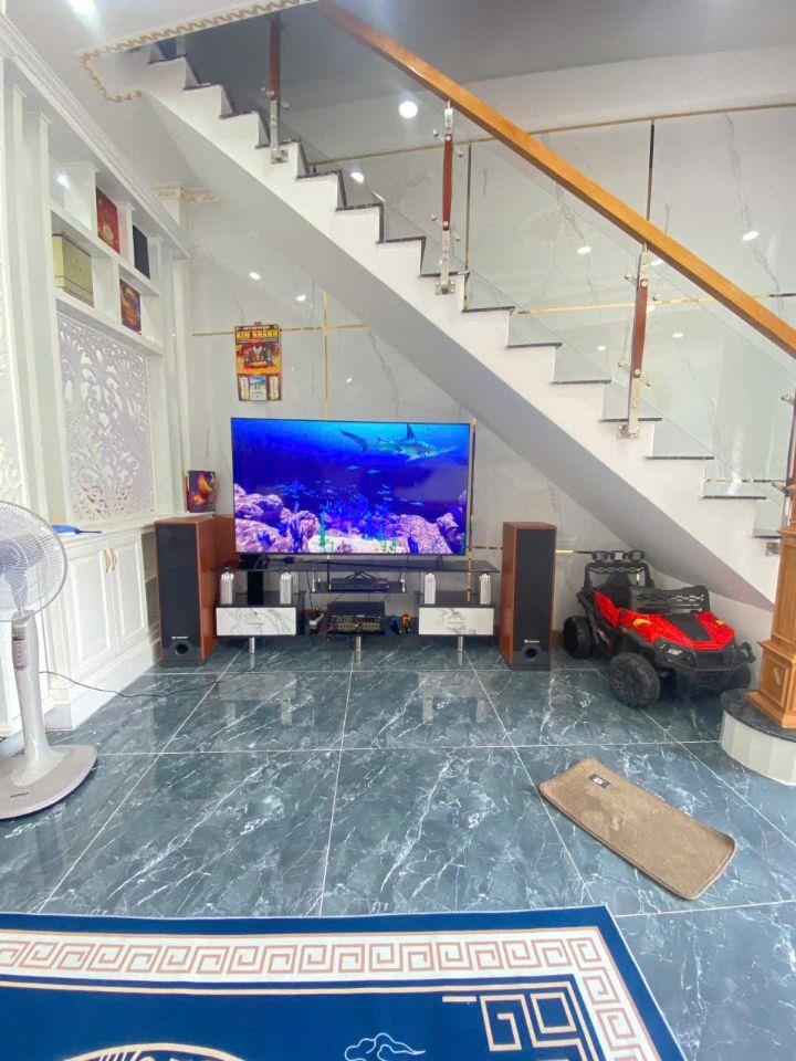 Nhà 2 lầu 1 trệt KDC  gần trường tiểu học Hóa An 3.75 tỷ 72 m2, đường 8m thông 
