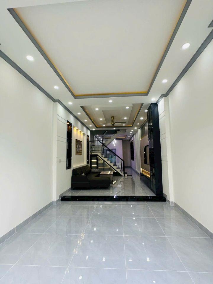 Nhà 2 lầu 1 trệt cổng sau CTY Pouchen 4.2 tỷ _72m2_ sân ô tô 