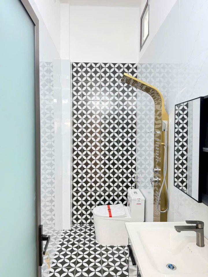 Nhà mới sát khu tđc Bửu Hòa 3.75 tỷ_70 m2_1 lầu 1 trệt