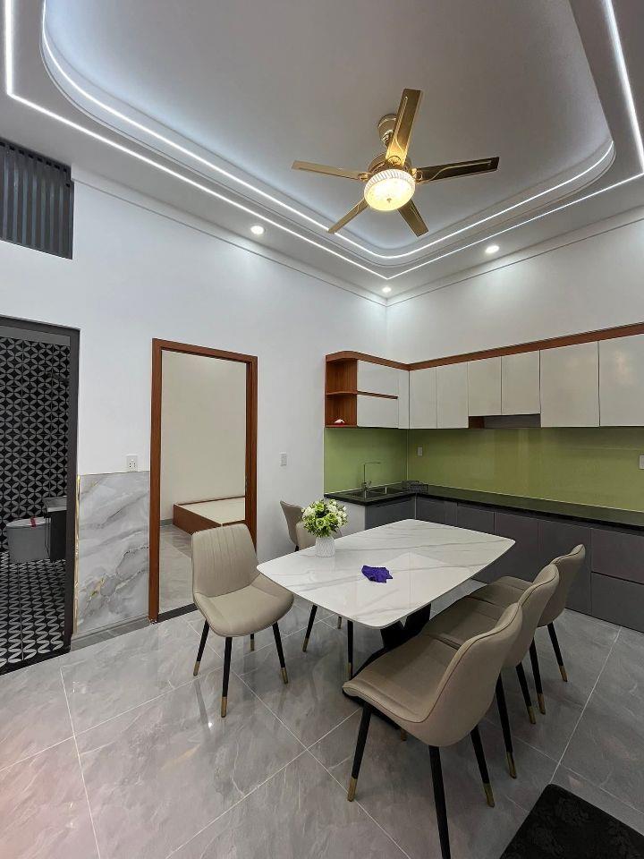 Nhà mới sát khu tđc Bửu Hòa 3.75 tỷ_70 m2_1 lầu 1 trệt