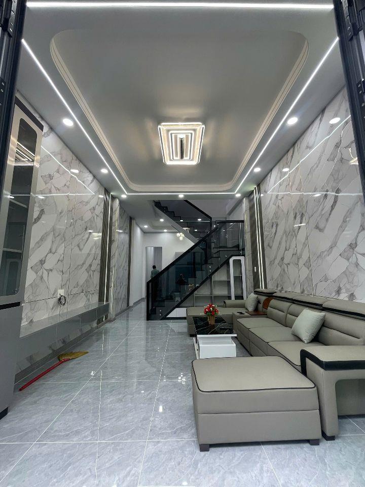 Nhà 1 lầu 1 trệt mới xây 2.85 tỷ_68 m2 sr hoàn công ,3 phòng ngủ