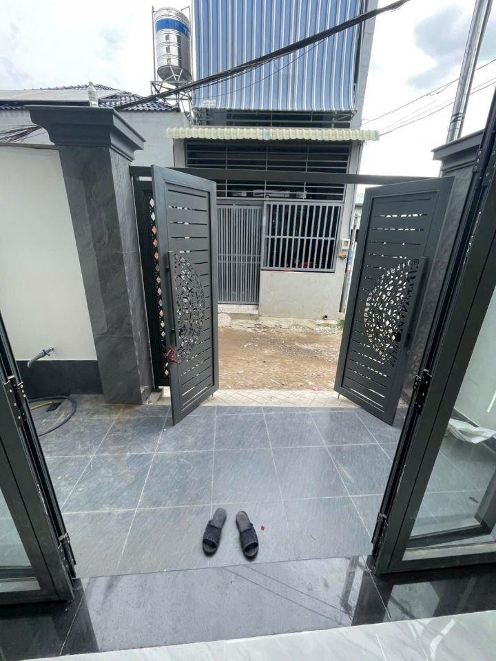 Nhà 1 lầu 1 trệt sr hoàn công 2 mặt tiền 2.95 tỷ_70m2