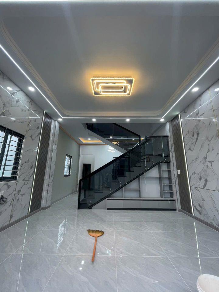 Nhà 1 lầu 1 trệt sr hoàn công 2 mặt tiền 2.95 tỷ_70m2
