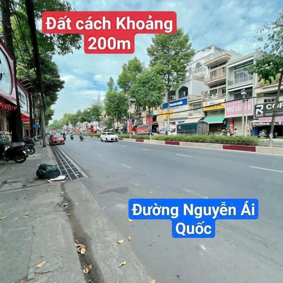Nhà mới xây 3.15 tỷ _60m2_1 lầu 1 trệt ,3 ph .ngủ gần Quảng Trường tỉnh