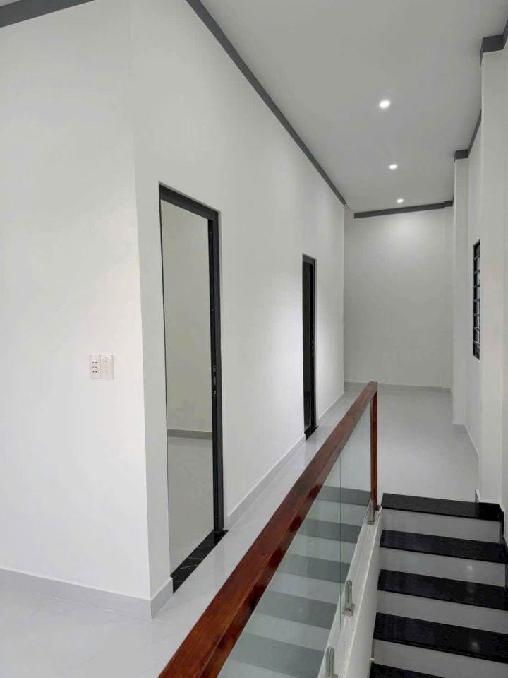 Nhà 1 lầu 1 trệt mới xây 2.85 tỷ_66 m2 ,đường ô tô