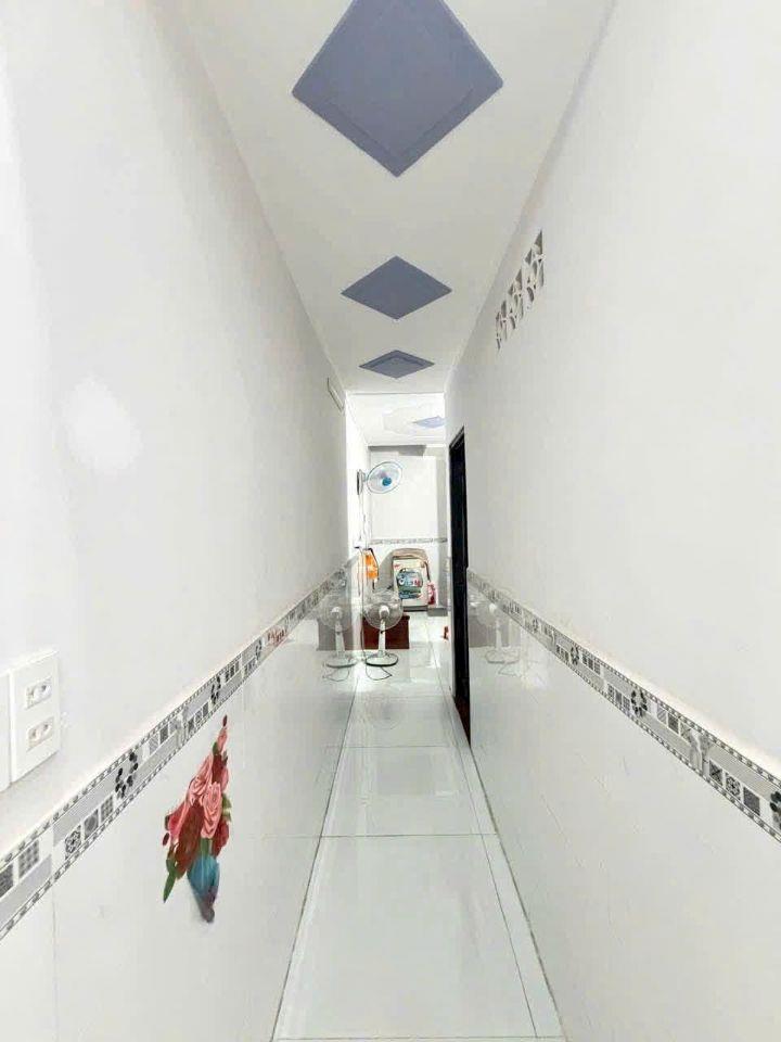 Nhà 1 trệt 1 lửng gần chợ Hóa An 1.15 tỷ_60m2,  đường ô tô
