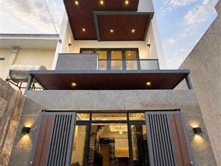 Nhà sr hoàn công 2 lầu 1 trệt 3.99 tỷ _