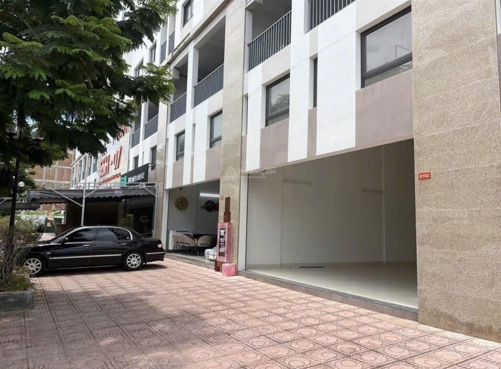 Bán căn shophouse kinh doanh chung cư ssh07 hà quang 1. giá 5 tỷ 600, chi 0913 191 ***