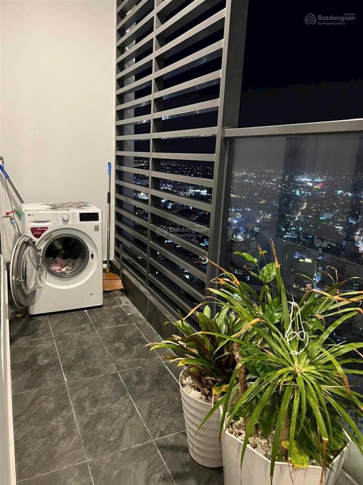 Bán căn góc virgo view biển nha trang. giá bán 5tỷ800, chi 0913 191 ***