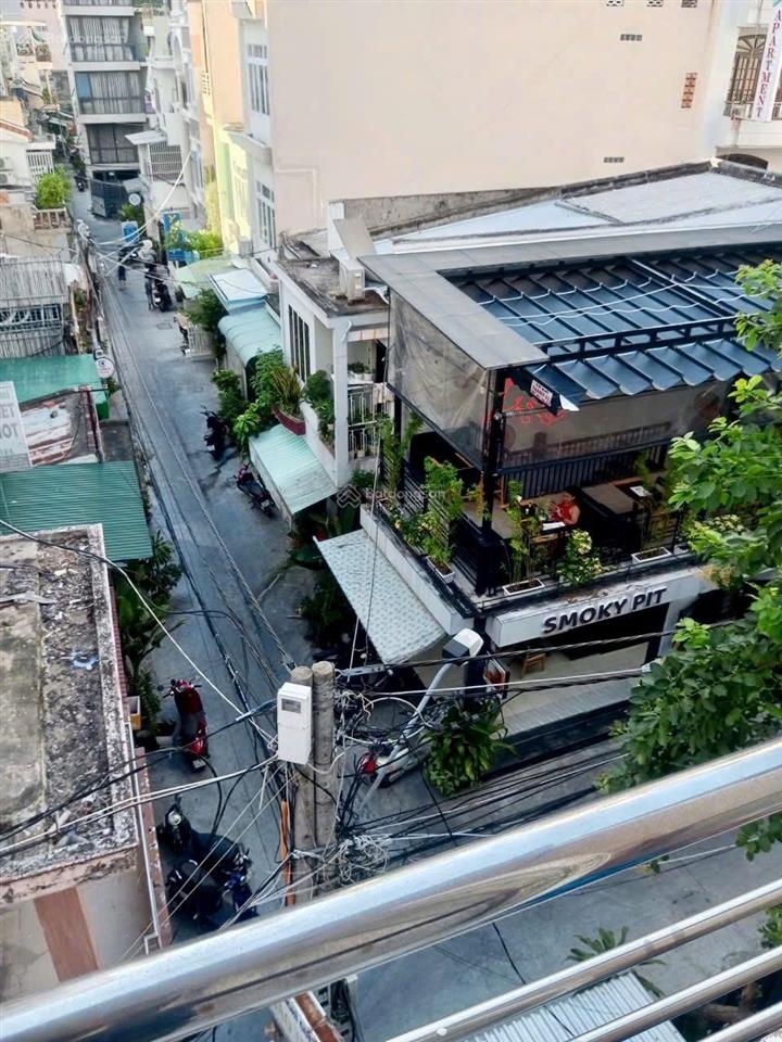 Bán nhà nghỉ mini 5 tầng hẻm đường quân trấn hùng vương nha trang. cách biển 300m