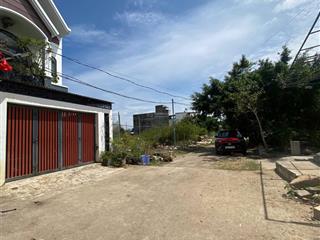 Đất thổ cư xây dựng tự do đường ô tô tải ra vô thoải mái