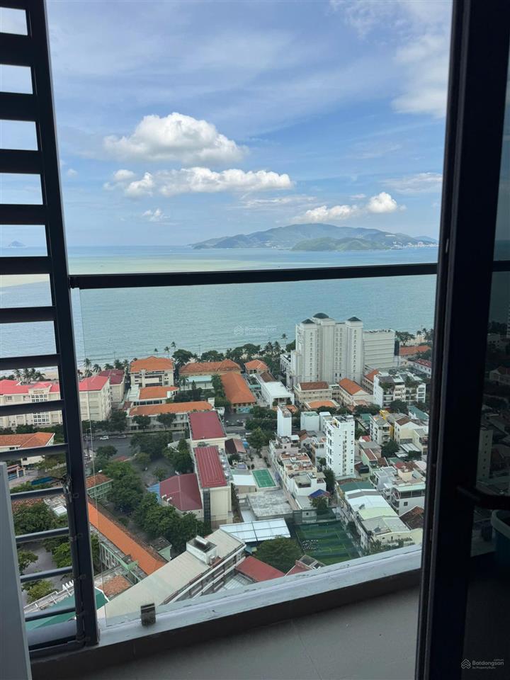 Bán căn hộ marina suites, 3,5 tỷ, 44 m2, 1pn, 1wc, nha trang