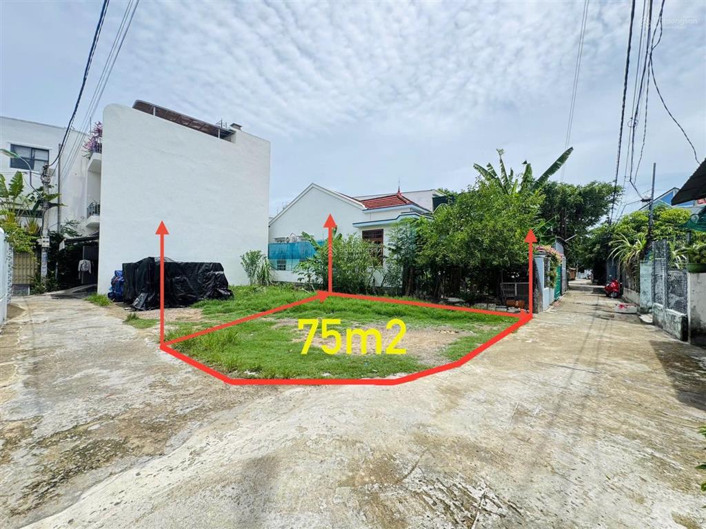 Lô góc thái thông, gần chợ, dân cư đông đúc cần bán