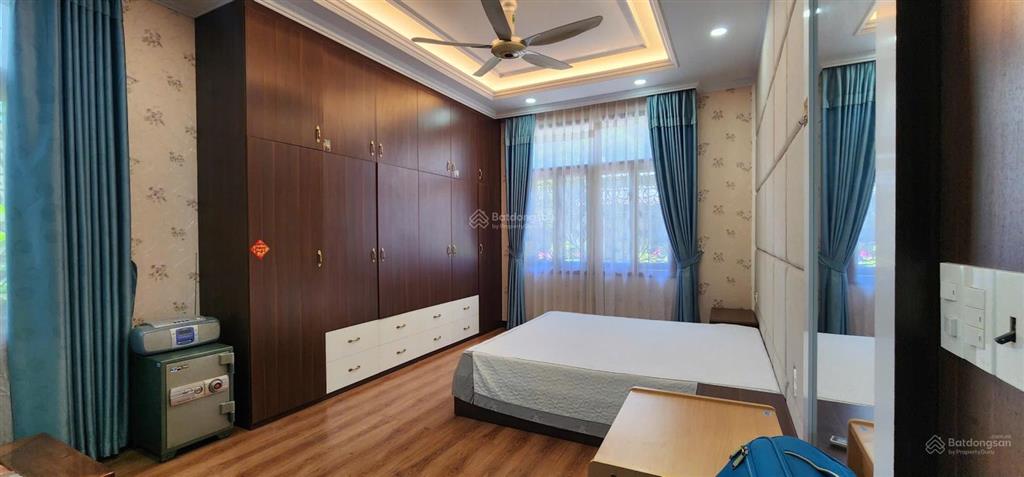 Biệt thự vĩnh điềm trung đối diện công viên cần bán