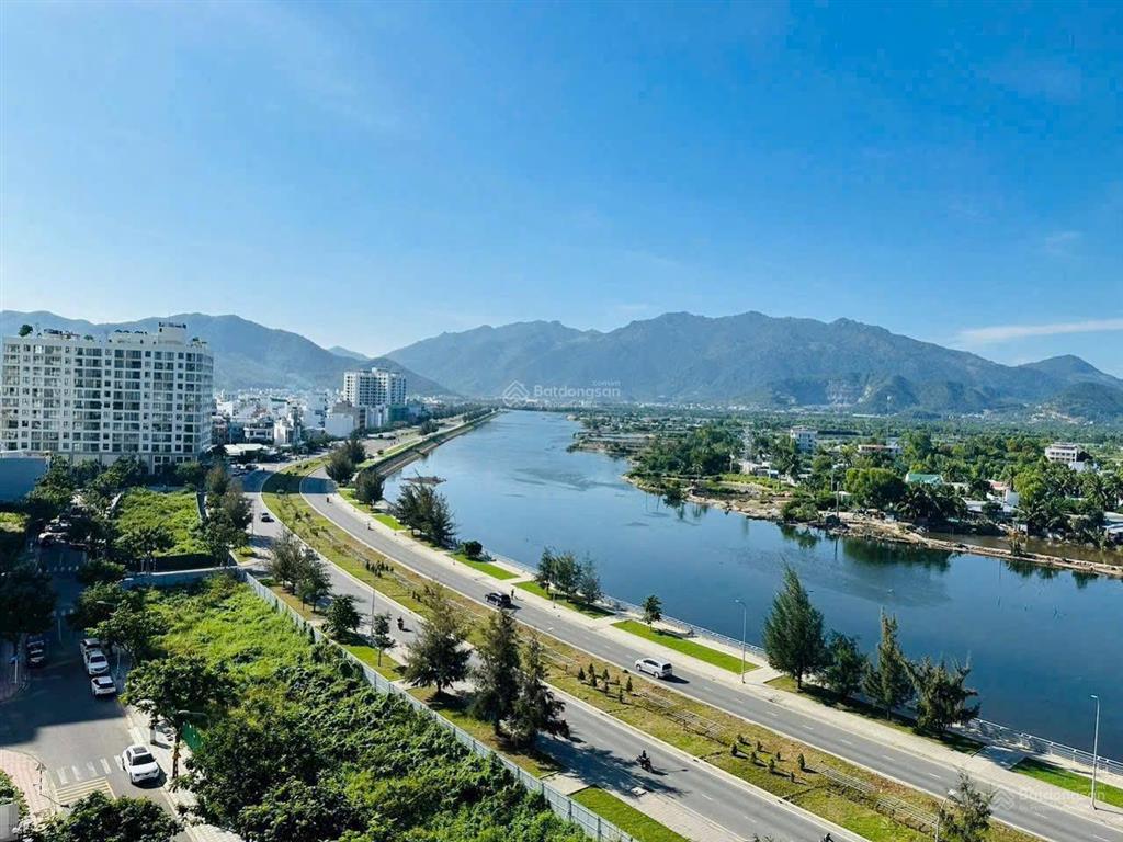 Căn góc chung cư ssh7  thương mại sang tên ngay