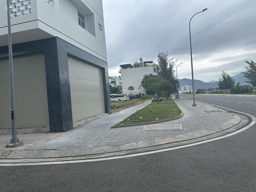 Bán lô 2 mặt đường trước và sau đường vành đai 2, kđt lê hồng phong 1