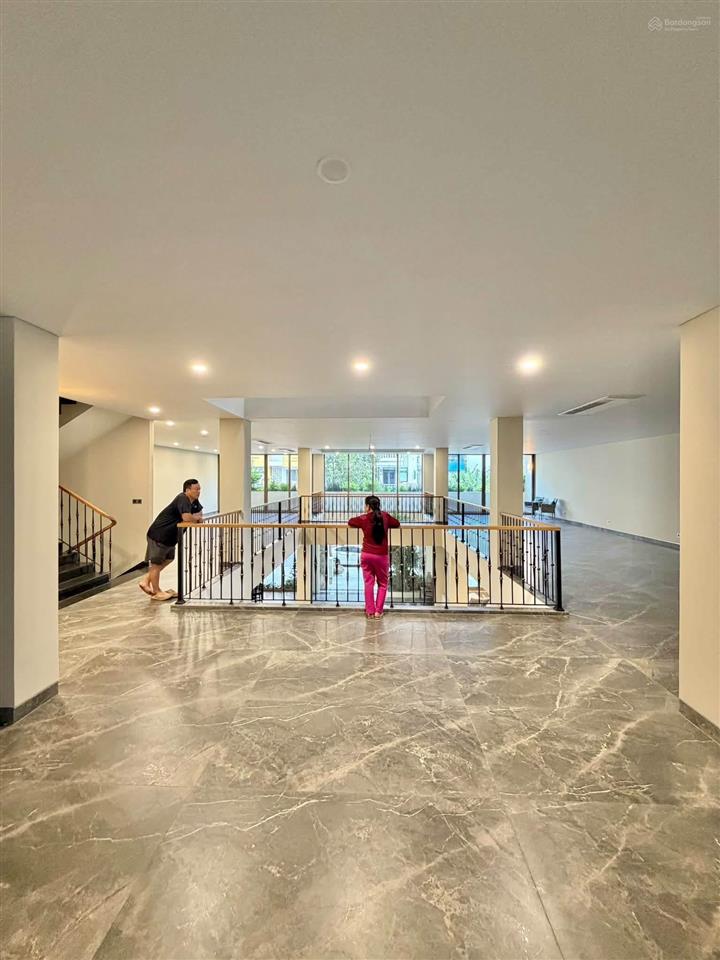 600m2 sàn ngang 15m mặt thích quảng đức nha trang