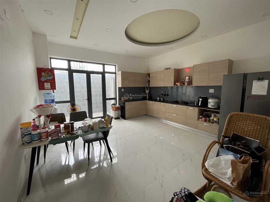 Nhà 3 tầng gói 5 mỹ gia chỉ 7 tỷ