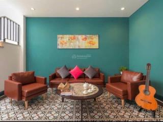 Bán nhà trần nguyên hãn ngang 4,5m giá 15 tỷ, cách biển trần phú chỉ 5p đi bộ