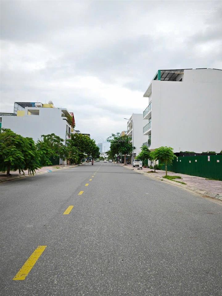 Bán nhà ngang 8m đường lạc an có sổ hồng gần ngã tư phong châu giá 21,5 tỷ
