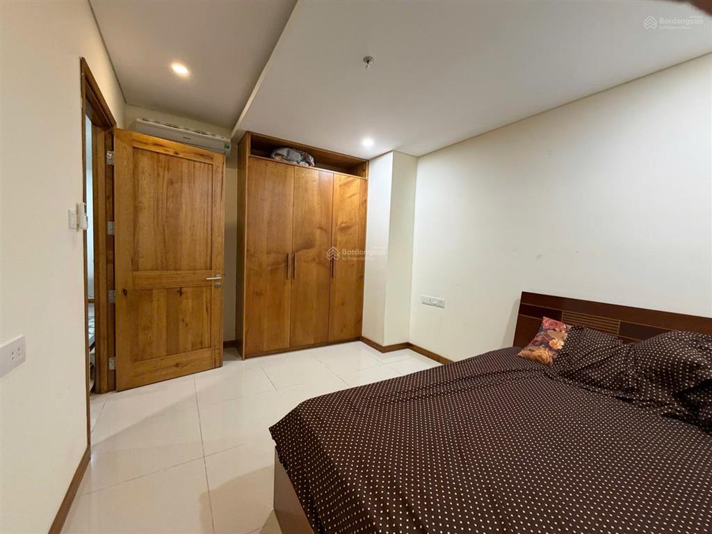 Bán căn hộ maple nha trang có sổ hồng ngay quảng trường 65,3m2 chỉ 4,35 tỷ