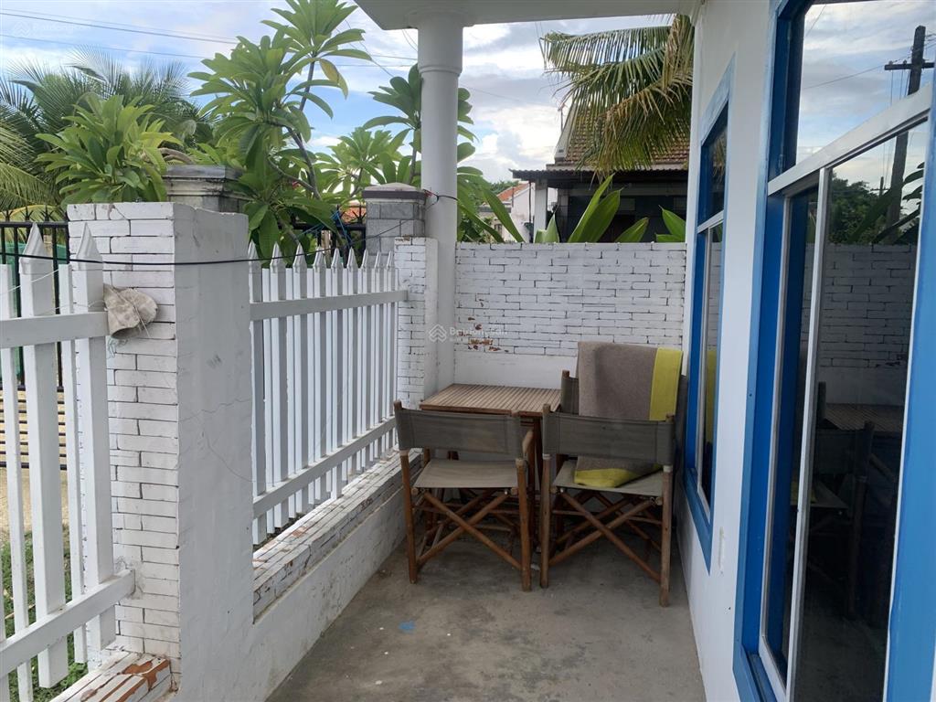 Bán căn nhà ngay đông hải dốc lết cách biển 300m giá 1,9 tỷ