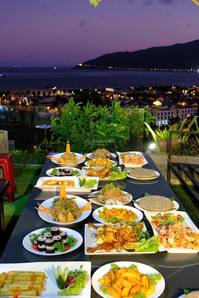 Cần bán biệt thự có hồ bơi lớn nhất dự án ocean front villas nha trang