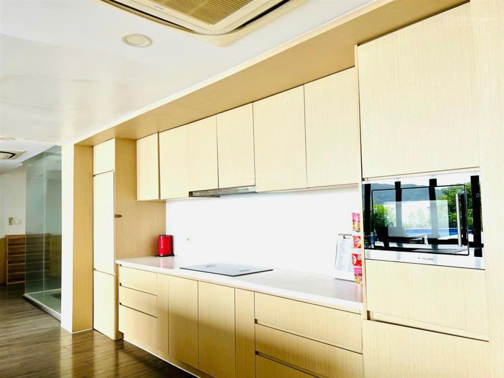 Cần bán biệt thự có hồ bơi lớn nhất dự án ocean front villas nha trang