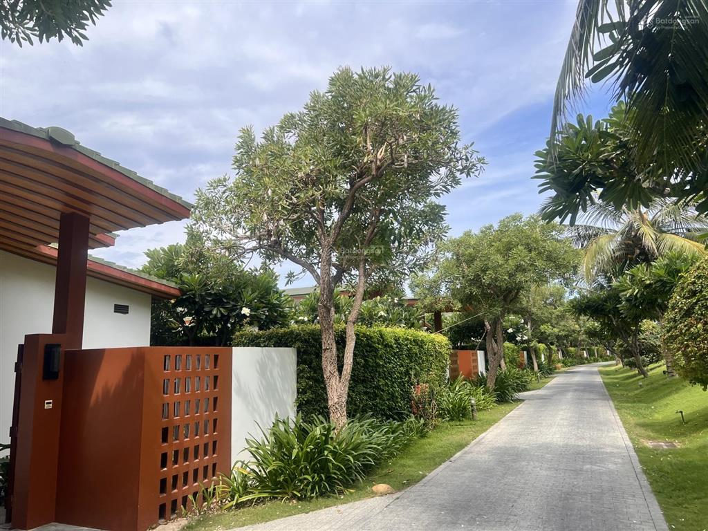 Cần bán căn villa siêu vip tại dự án movenpick  bãi dài  cam lâm  khánh hòa  2 phòng ngủ