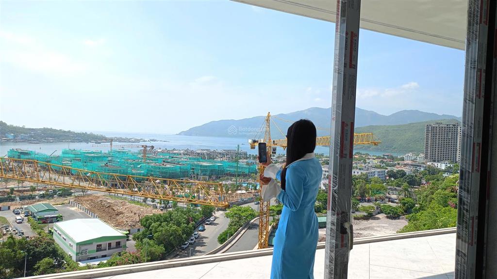 Nhà cần tiền nên bán gấp villa 12 phòng ngủ tại dự án ocean front villas  khu bt núi anh nguyễn