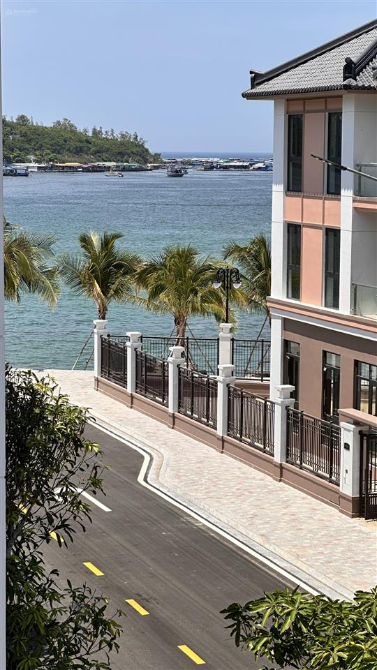 Chỉ với 23 tỷ sở hữu ngay nhà 4 tầng ngay biển trần phú