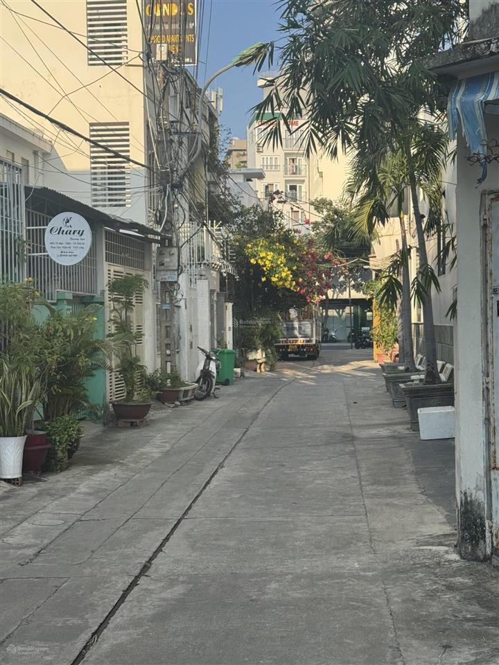 Bán nhà ngang 5,8m đường nguyễn thiện thuật  trung tâm nha trang  cách biển 400m