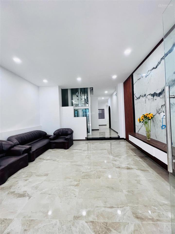 Bán nhà đẹp mặt tiền đường trần nguyên hãn , trung tâm phố hàn nha trang, cách biển 800m