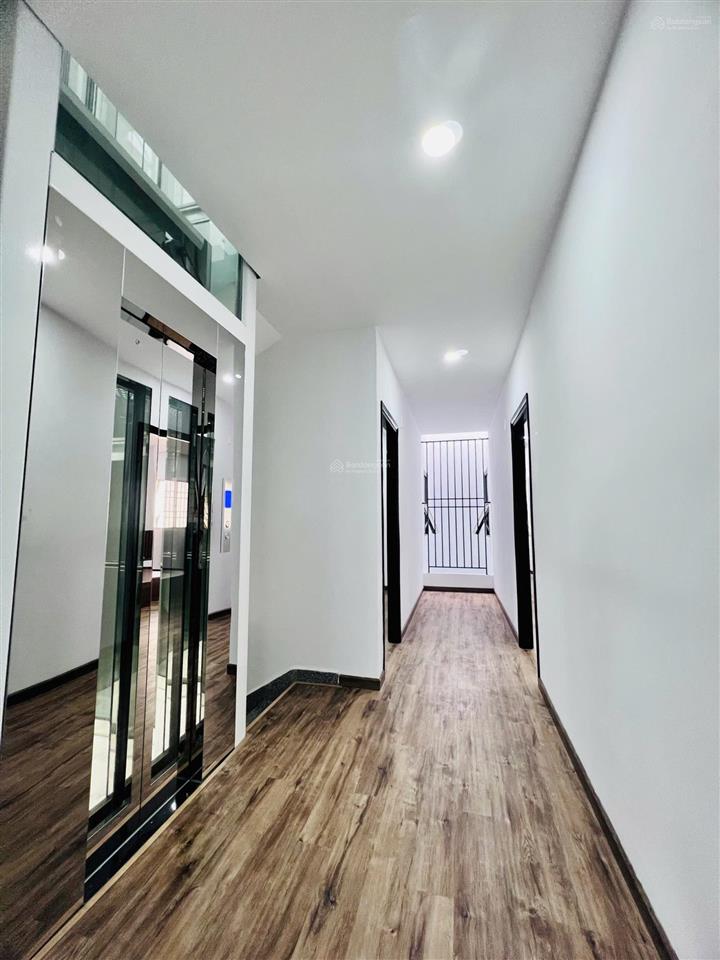 Bán nhà đẹp mặt tiền đường trần nguyên hãn , trung tâm phố hàn nha trang, cách biển 800m