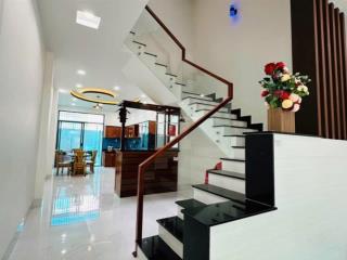 Bán nhà 3 tầng giá tốt đường số 10 kđt hà quang 2, phường nam nha trang