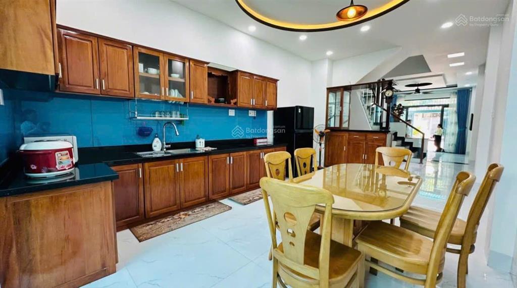 Bán nhà 3 tầng giá tốt đường số 10 kđt hà quang 2, phường nam nha trang