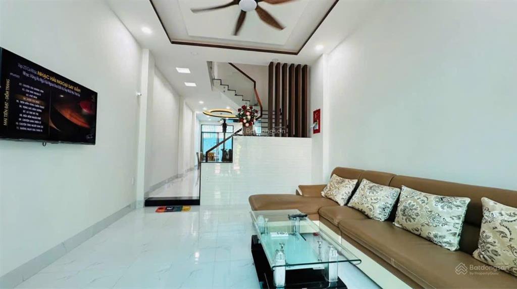 Bán nhà 3 tầng giá tốt đường số 10 kđt hà quang 2, phường nam nha trang