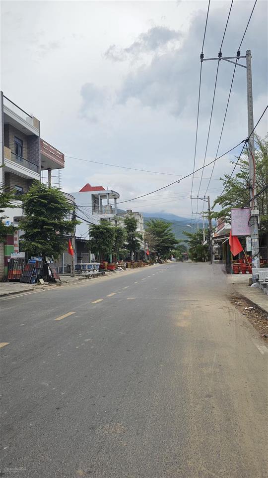 Đất full thổ cư trung tâm tu bông giá chỉ 1,3 tỷ vị trí đẹp, gần sát trường học