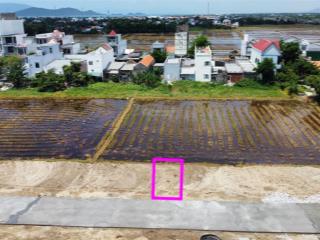 Đất đẹp tu bông pk8
ngay cạnh trường học, khu dân cư đông đúc, đầy đủ tiện ích.