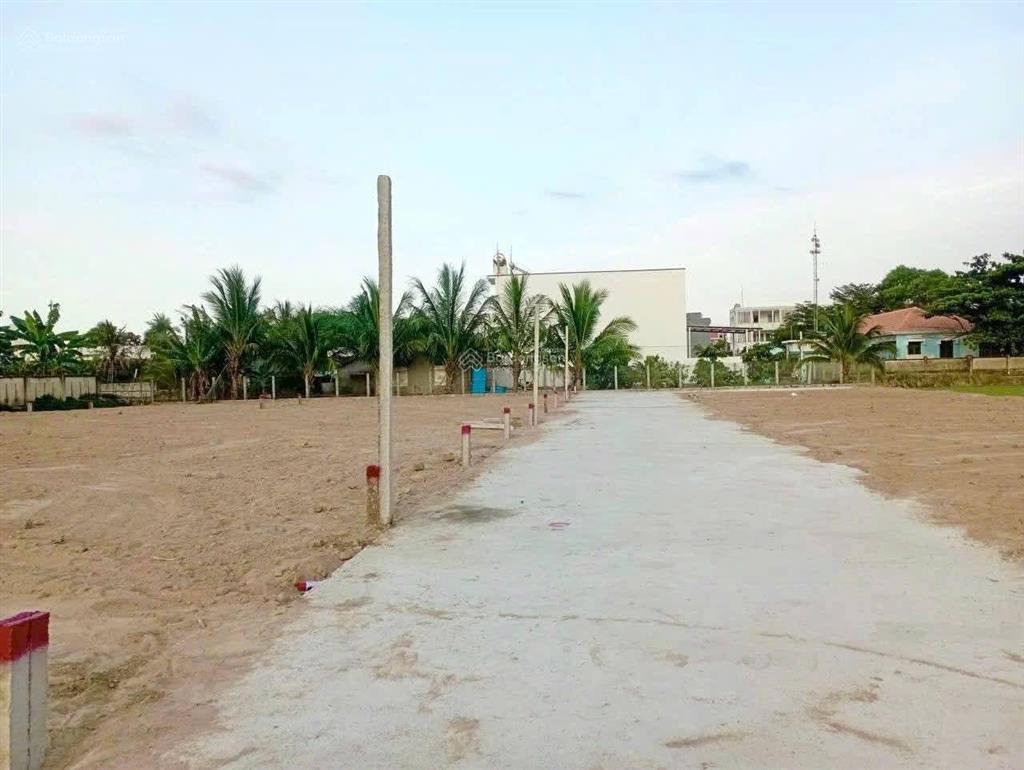 Duy nhất 1 lô đất trung tâm tu bông bán kính 300m đầy đủ tiện ích trường học, bệnh viện, chợ