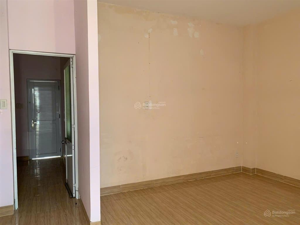 Bán nhà 3 tầng kdt lê hồng phong 2 dt 118m2. bán 9 tỷ 9