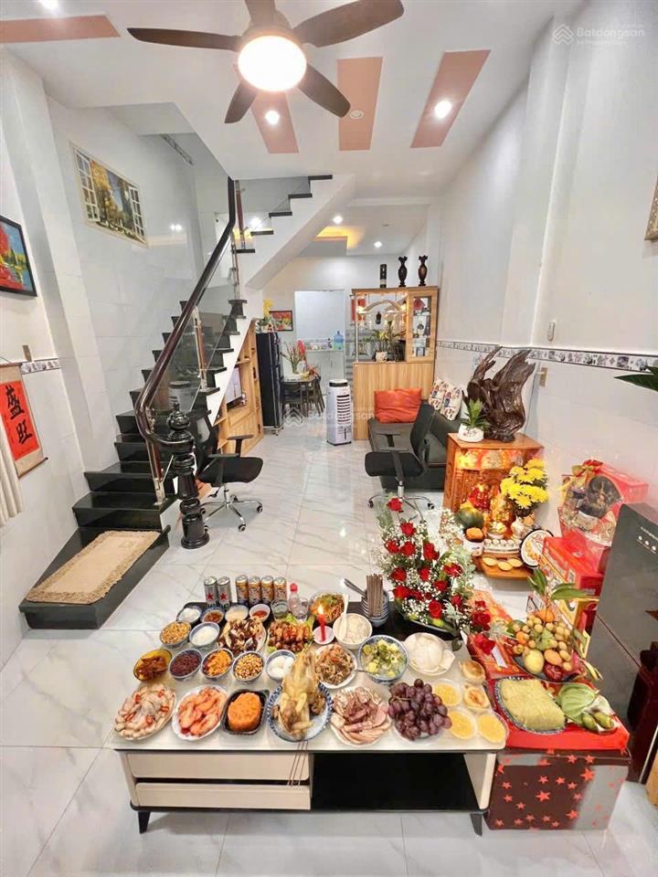 Bán nhà 2 tầng hẻm trung tâm nha trang giá 4 tỷ
