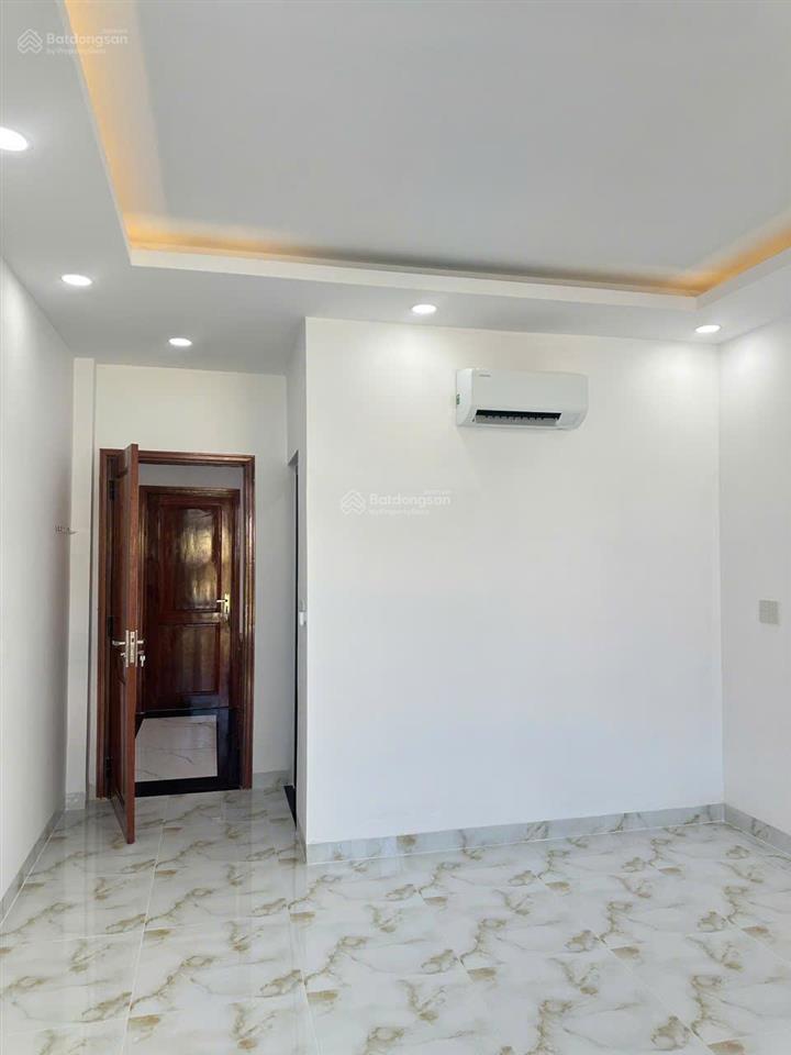 Nhà mới 3 tầng khu vĩnh điềm ngọc hiệp nha trang 4ty750.