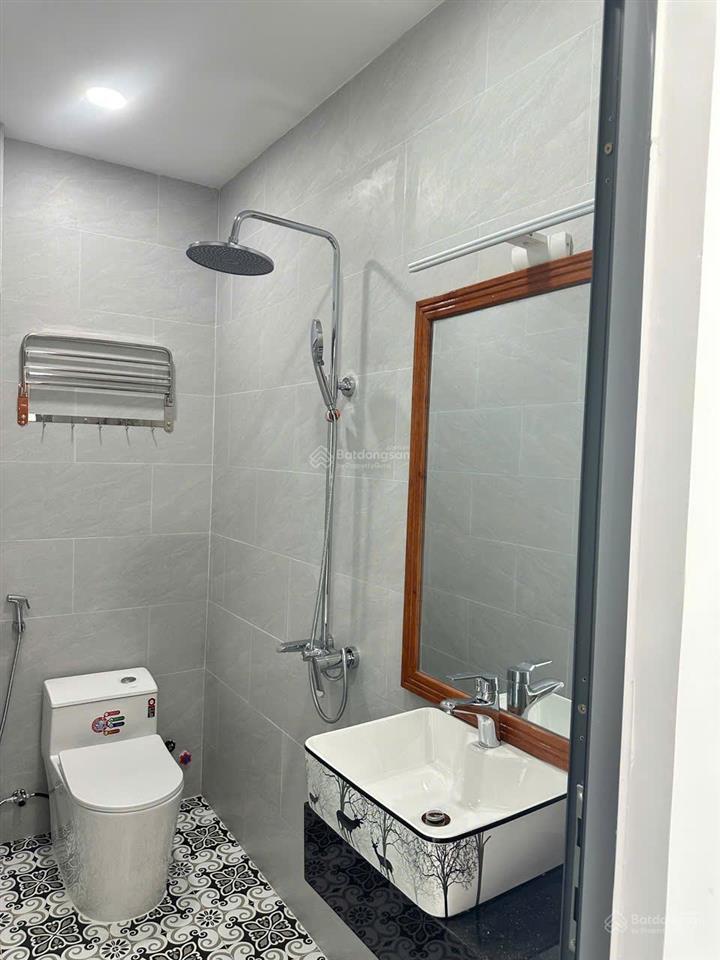 Nhà mới 3 tầng khu vĩnh điềm ngọc hiệp nha trang 4ty750.