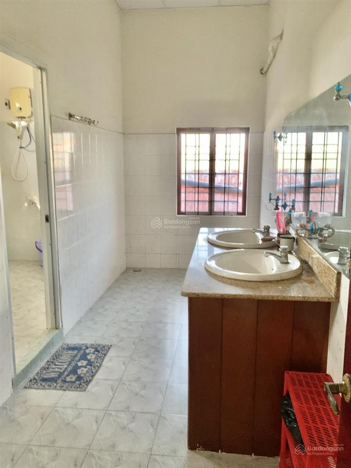Cho thuê căn hộ tầng 2 đường câu bè 6t/tháng