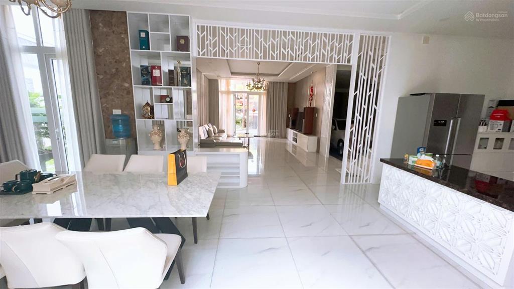 Nhà đẹp 3 tầng khu bàn cờ nha trang 67 tỷ